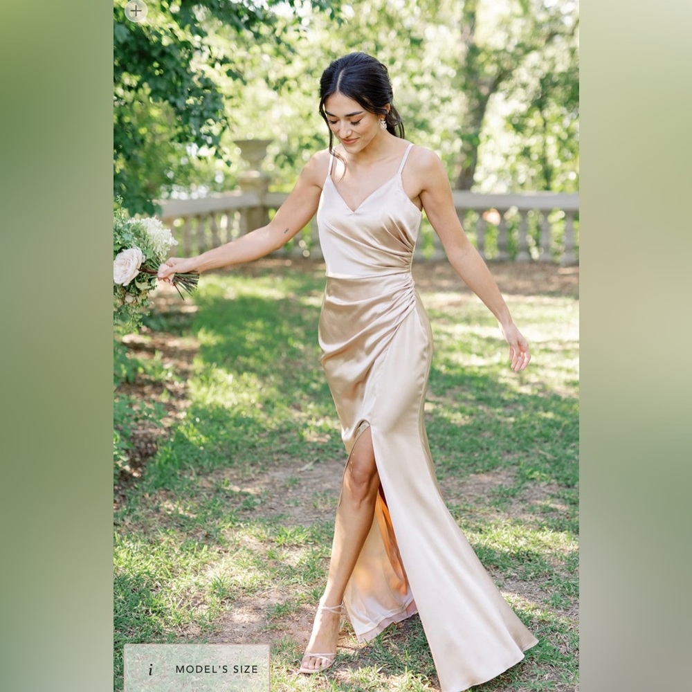 REVELRY Rory Satin Dress in Champagne